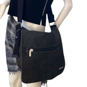 Kenneth Cole Reaction, Canvas laptop, book bag messenger bag NWOT gender neutral